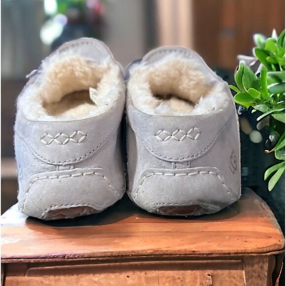 🔥🔥UGG Ansley Water Resistant Slippers Cozy comfy Loafers Size 6 - Picture 8 of 15
